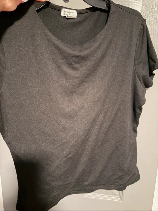 Tops - Black Women's Crewneck Tee